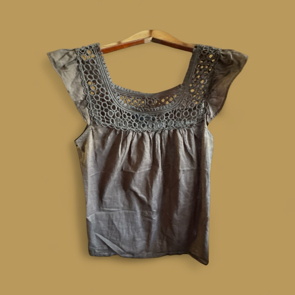 Banana Republic Women’s Size XL Brown Short Fluter Sleeve Crochet Boho Blouse